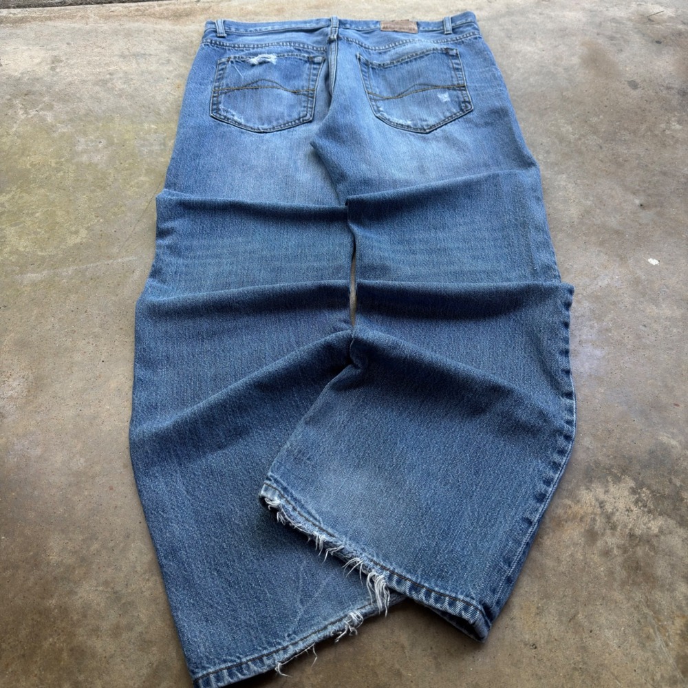 Vintage Y2K Aeropostale Bootcut Jeans Distressed Fade Blue 34/34 (D4)